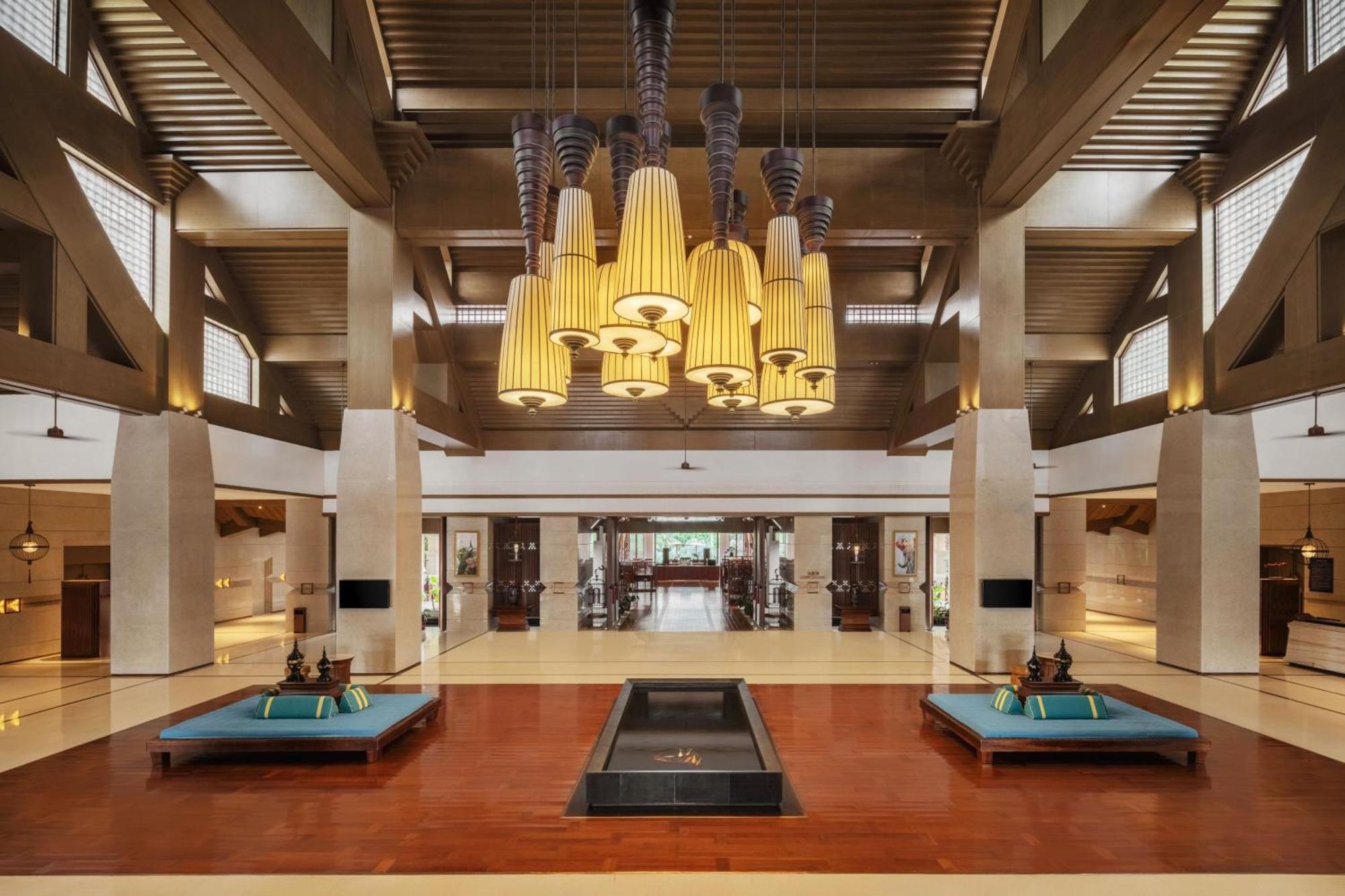 Sheraton Grand Xishuangbanna Hotel Jinghong Exterior foto