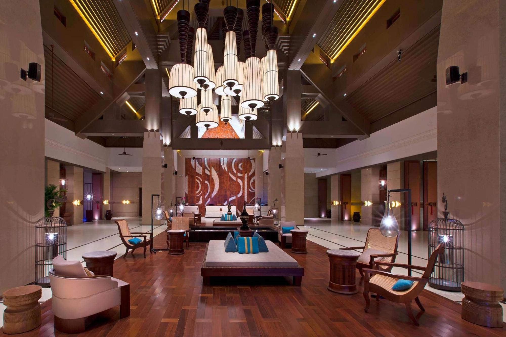 Sheraton Grand Xishuangbanna Hotel Jinghong Exterior foto